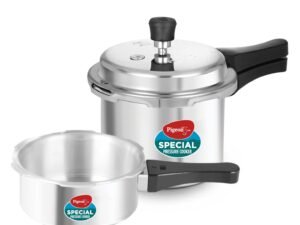 Butterfly Curve 3 Litre Pressure Cooker