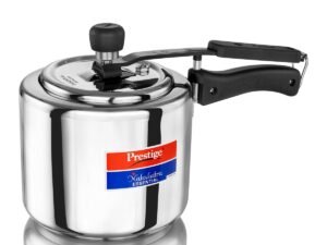 Butterfly Curve 3 Litre Pressure Cooker